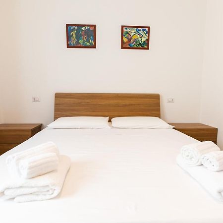 Theo'S Rooms Olbia Kültér fotó