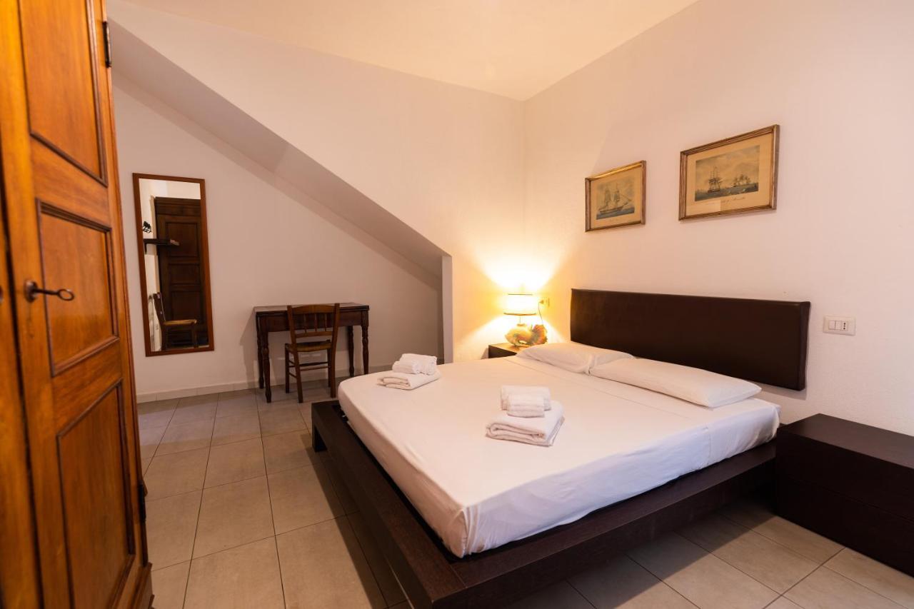 Theo'S Rooms Olbia Kültér fotó