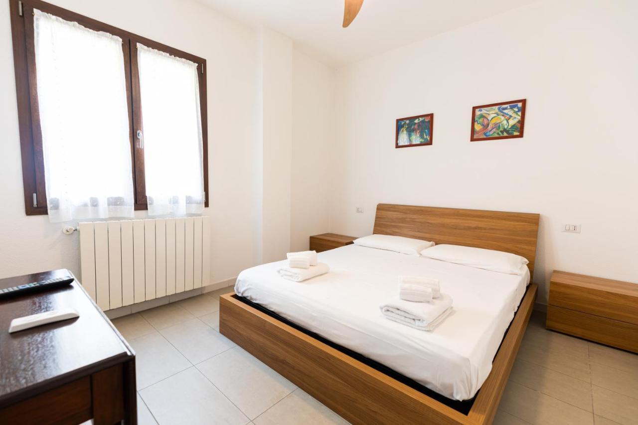 Theo'S Rooms Olbia Kültér fotó