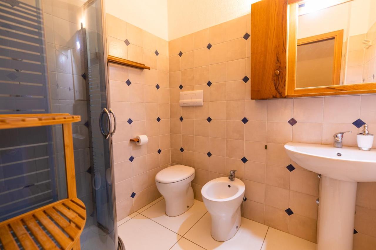 Theo'S Rooms Olbia Kültér fotó